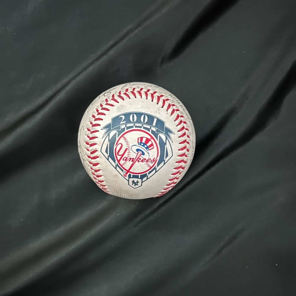 Yankees signed baseball